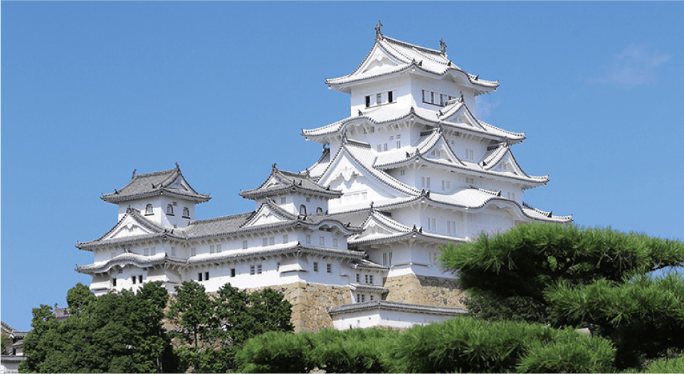 A 니시노마루 성채(서쪽 성채)에서 보는 성의 천수각 1