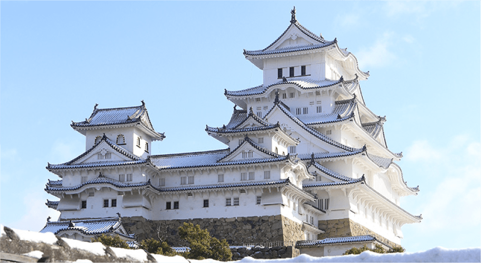 A 니시노마루 성채(서쪽 성채)에서 보는 성의 천수각 2
